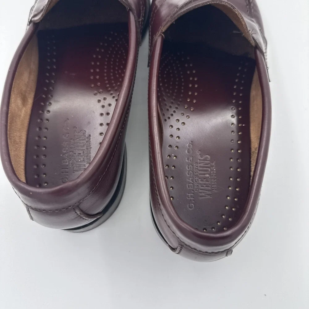G.H. Bass & Co. Men's Weejuns Burgundy Leather Penny Loafers, Size 9D